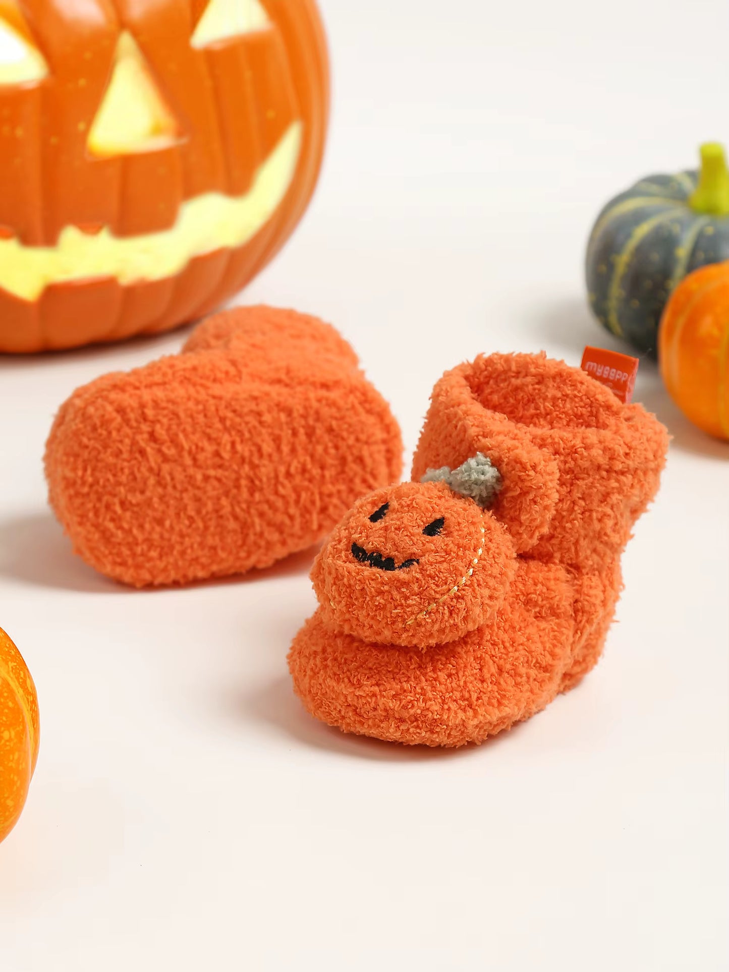 🎃 Citrouillette – Pantoufles pour Bébé 🍁